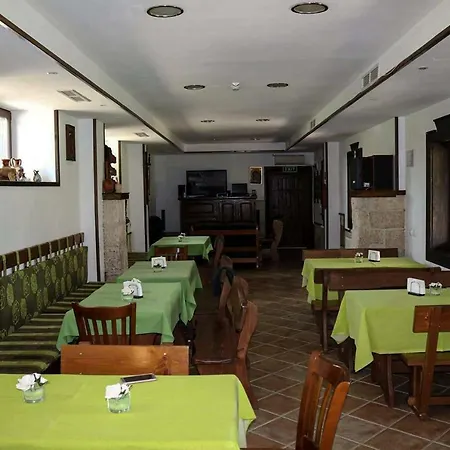 Cherni Lom Ostriza