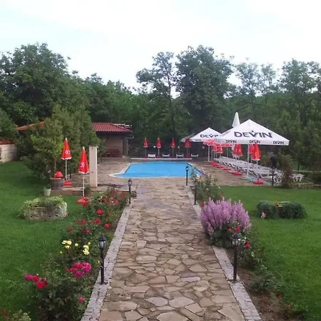 Cherni Lom * Ostriza